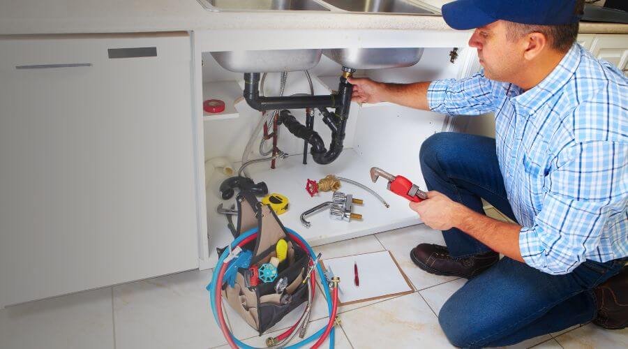 Local expert plumbing services in Schnellville, IN